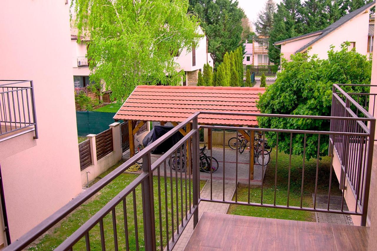 Panorama Apartman Apartment Zamardi Bagian luar foto